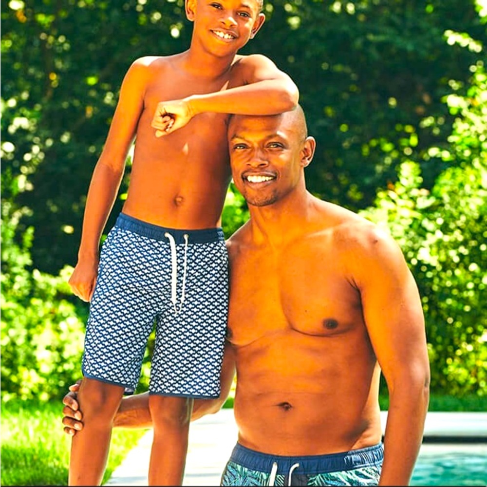 Fair Harbor boys swim trunks medium GUC soft liner swimsuit